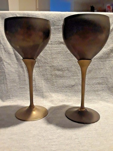 Pair of Vintage Solid Brass Wine Goblets Chalice Made in India 7 1/2" tall - Bild 3 von 6