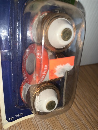 Paquete de 3 fusibles de retardo de afinación Leviton de 20 amperios - Imagen 2 de 3