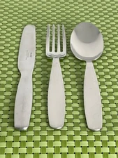 IKEA IKE8 Stainless Satin China Flatware SMART CHOICE B45WU