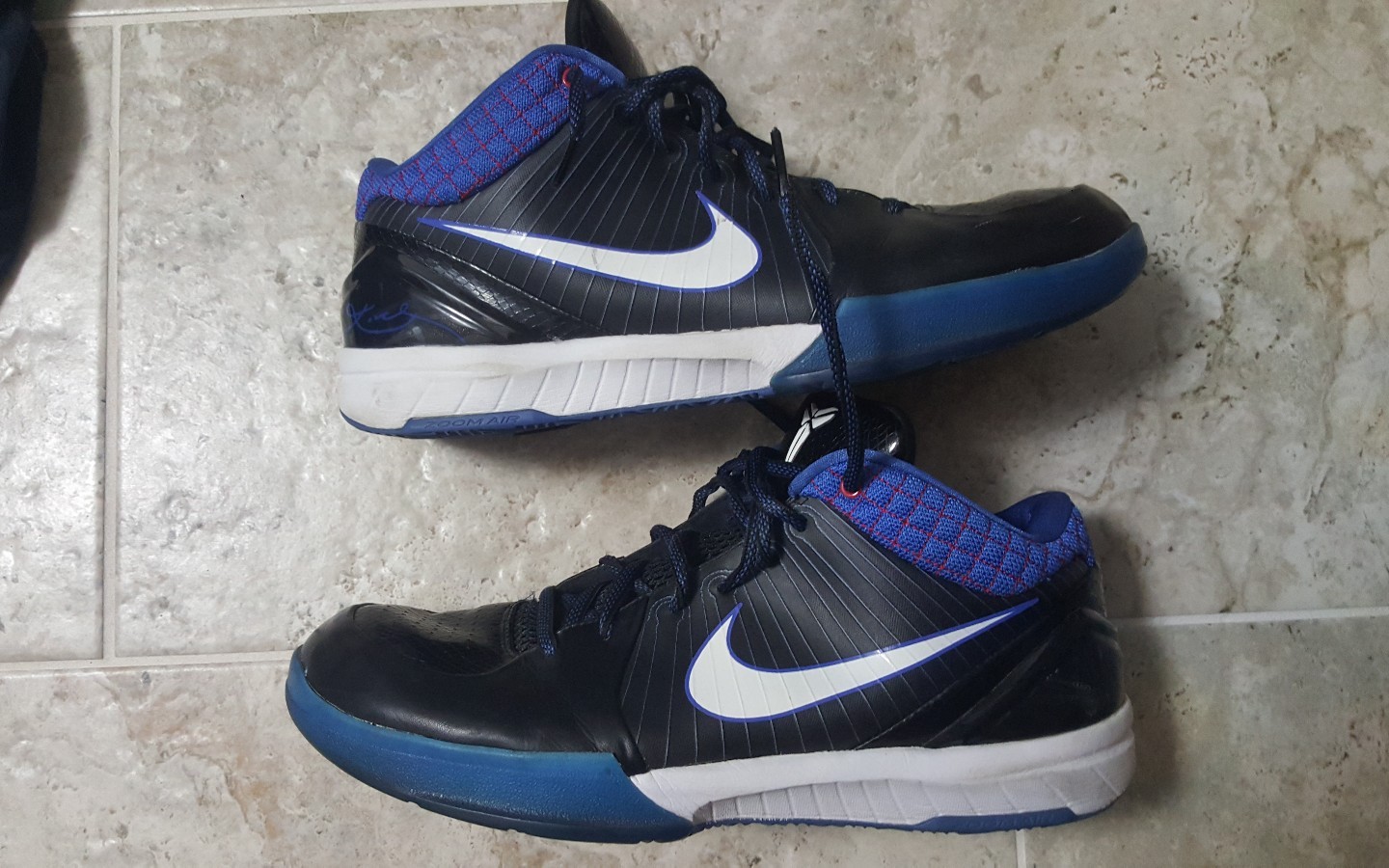 RARE 2009 Nike Zoom KOBE IV 344335-013 Basketball shoes shoes shoes Men's US14 UK13 LOOK 769669 RARE 2009 Nike Zoom KOBE IV 344335-013 Basketball shoes shoes shoes Men's US14 UK13 LOOK 769669