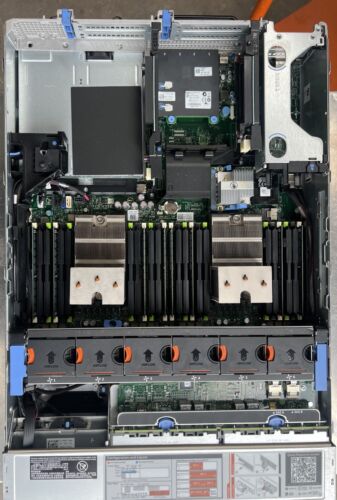 Dell PowerEdge R720 l 2x Xeon E5-2640 @2.5GHz 64GB No HDD H710p mini 2xPSU - Picture 2 of 4