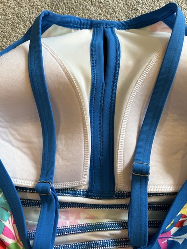 Lands’ End Floral Multi-Color Keyhole Tankini Top Women’s Size 10D - Picture 8 of 9
