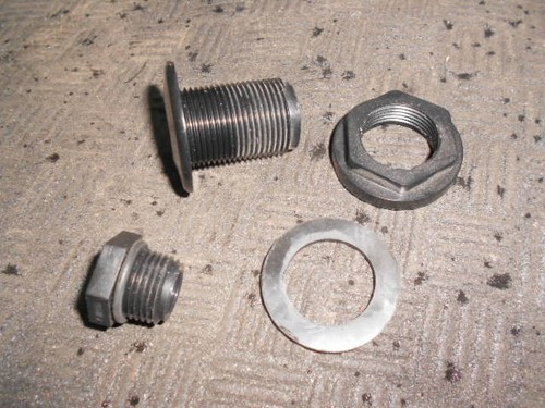 NEW Tigershark Drain Plug & Threaded Retainer All 93-99 Models Daytona TS TSL R - Picture 2 of 2