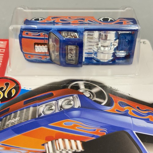Hot Wheels Custom '72 Chevy Luv Truck Metallic Blue with Orange Flames - Picture 6 of 7