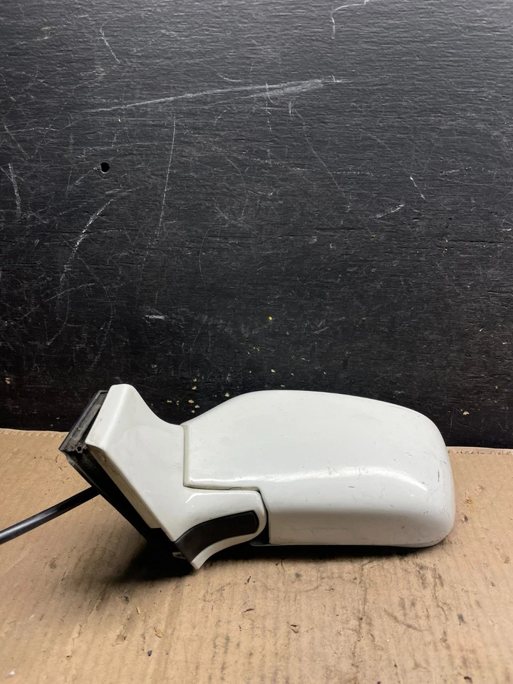 1992 年至 1997 年沃尔沃 960 左驾驶员 LH 侧视门镜 T6974 DG — 第 4/4 张图片