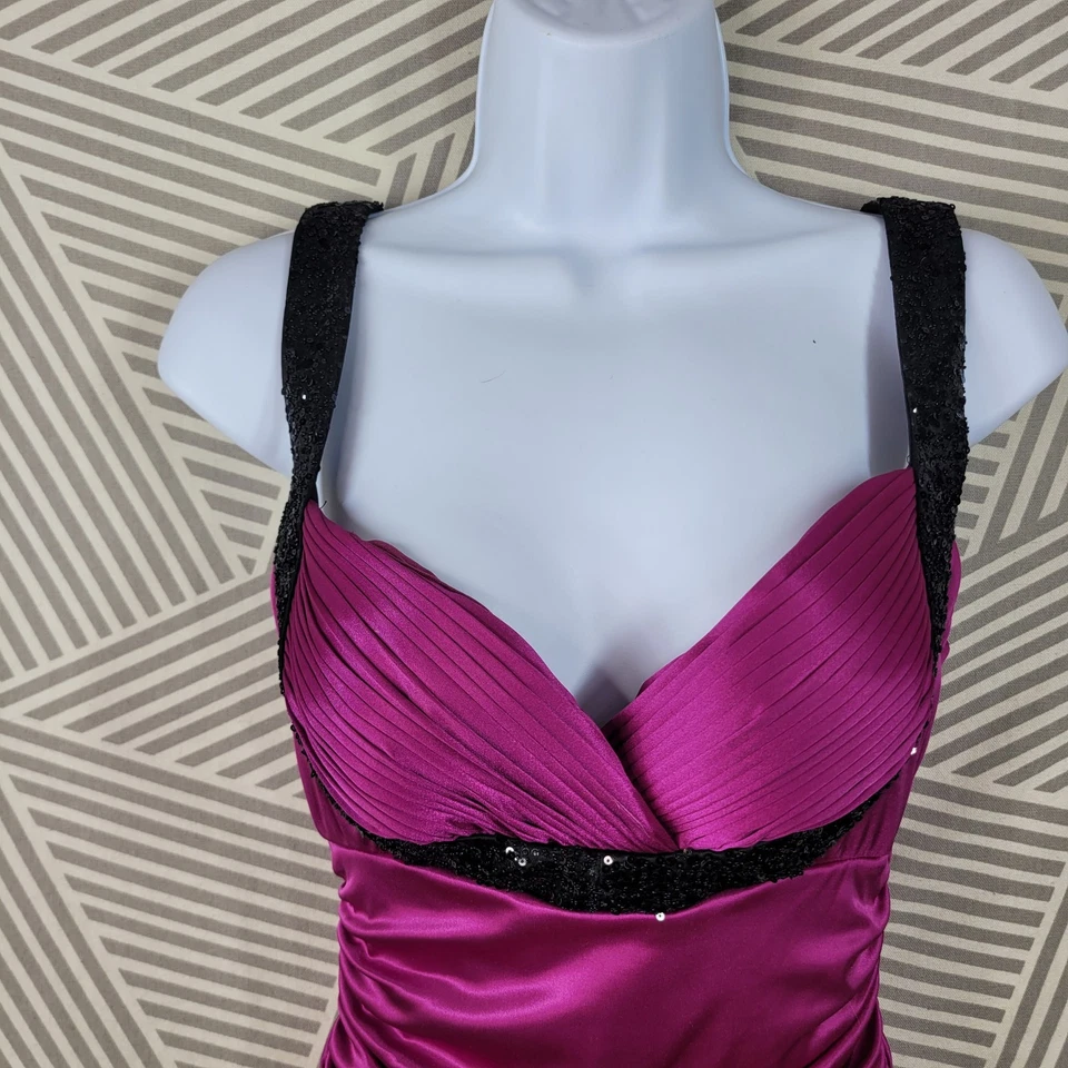 Vestido Windsor Y2K Juniors Talla 5 4/6 Baile de graduación Fiesta Volantes Rosa Satinado Plisado Lentejuelas Foto 3 de 4