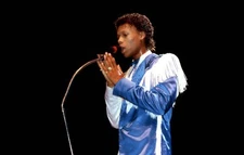 Ronnie DeVoe of New Edition at the Rosemont Horizon 1986 OLD MUSIC PHOTO 2