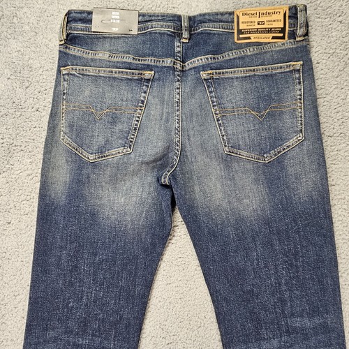 Diesel Jeans Men's 33x32 Buster Tapered Straight Fit Blue Stretch Denim NWT - Picture 5 of 12