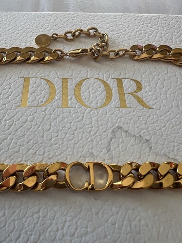 Christian Dior CD Danseuse Etoile Choker Gold Finish Necklace - Picture 4 of 4