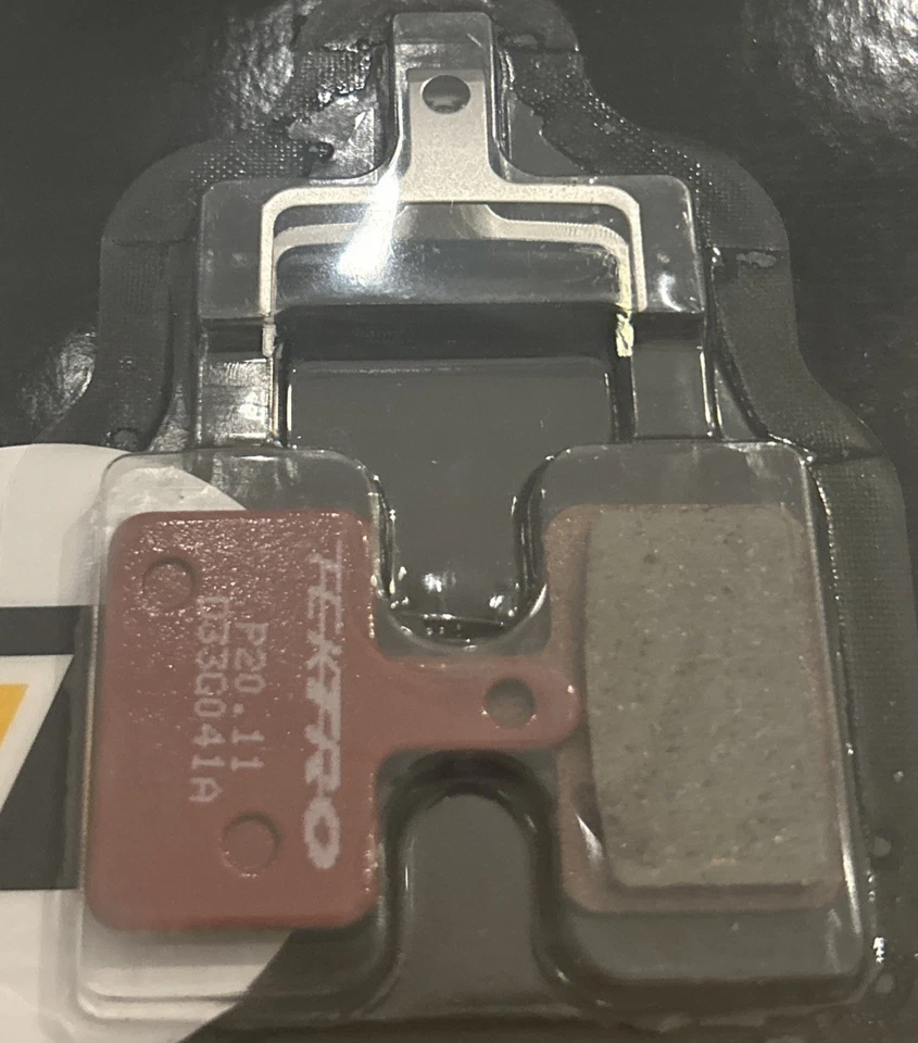 Lote de 2x Pastillas de Freno Q13Rs - Resina 4 Pistones - Par - Rojo (Ba4052) Foto 4 de 4