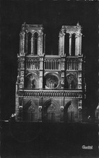 75 PARIS FACADE OF OUR ILLUMINATED LADY