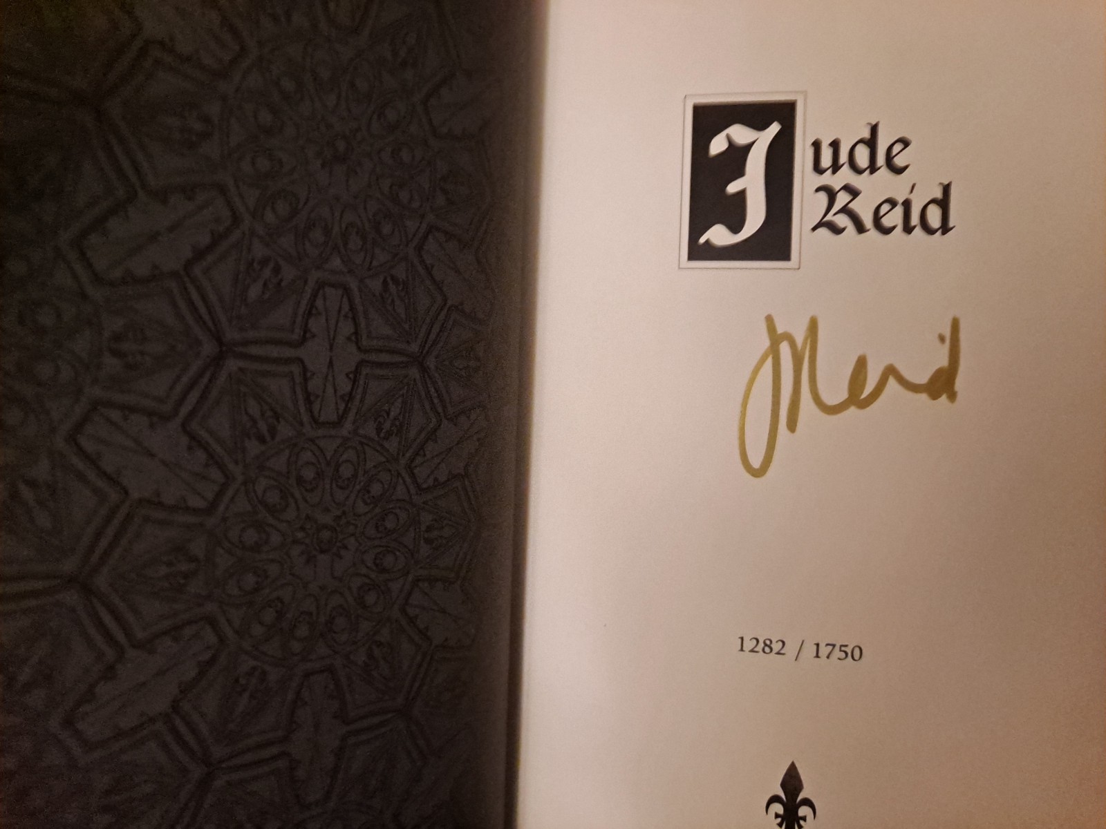 Foto 16 di 18