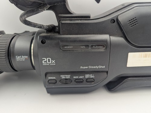 Sony HVR-HD1000E  camcorder 6.1MP CMOS Full HD shoulder held camcorder - Picture 6 of 17