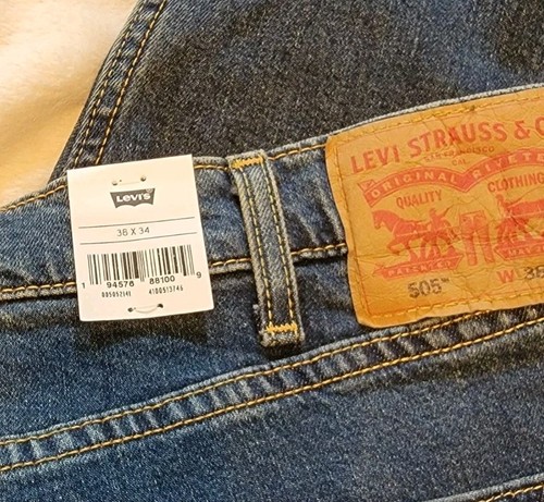 Pantalones de mezclilla para hombre Levi's 505 corte regular lavados a la piedra 38x34 5052141 nuevos con etiquetas precio de venta sugerido por el fabricante 69,50 USD - Imagen 5 de 6