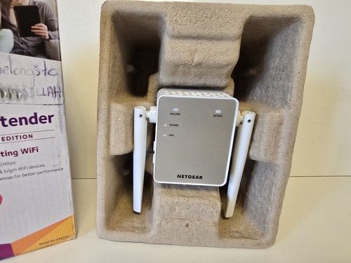 Netgear Wifi Extender AC1200 EX6120 UK Dual Band - Zdjęcie 2 z 5