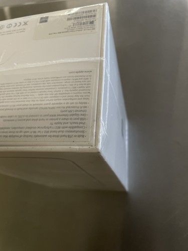 NEW Apple AirPort Time Capsule 2TB External Hard Drive (A1470) FACTORY SEALED - Picture 8 of 8