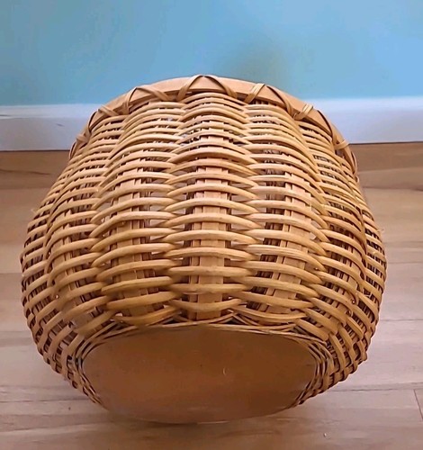 2 Wonderfully Woven Straw Wicker Market Baskets French Style Handles (c23A) - Picture 9 of 21
