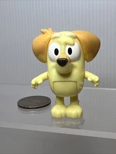 Bluey Friend CHUCKY Yellow Lab Dog Lucky Bro Friend Replacement Figure Blue EUC