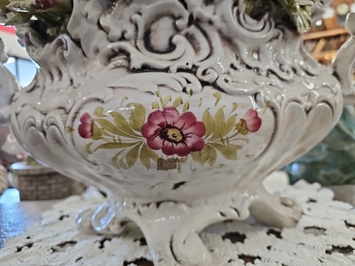 Centerpiece Flowers And cherubs in Capodimonte porcelain ornament bowl L 17" a - Picture 3 of 15