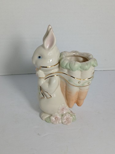 Lenox Petals and Pearls Bunny Rabbit Bud Vase Carrots 6 1/2" Easter Decoration - Picture 4 of 9