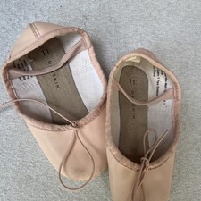 Girls Danskin Pink Ballet Shoes Size 7