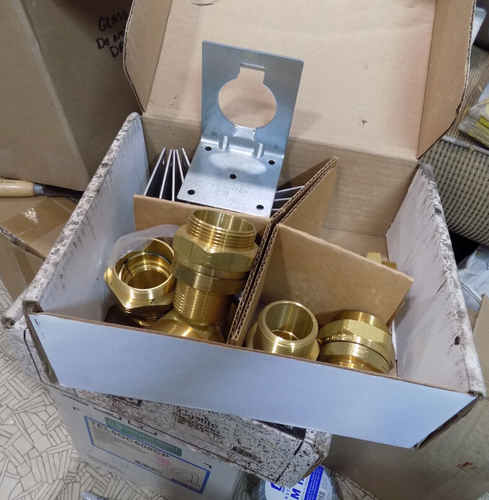 GASTITE 1-1/4'' NPT x NPT Brass Termination Bracket FSTRMBKT-20-6 1 per bid - Picture 5 of 5