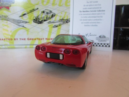 Matchbox Ultra Diecast CCV04M 1997 Corvette Red 1/43 COA LotD - Picture 5 of 6
