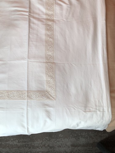 Timas La Fenice 720 Thread Count Satin Ivory/King Duvet /Three Euros/Sheet Set - Picture 10 of 17