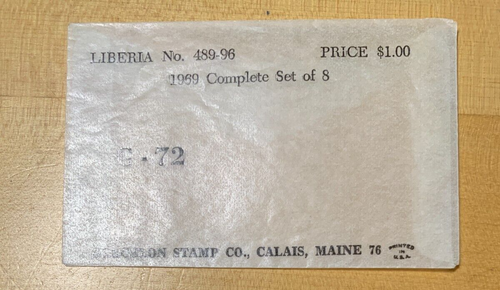 Liberia 1969 Complete set of 8 Famous Paintings Garcelon Stamp co. Free Shipping - Picture 3 of 3