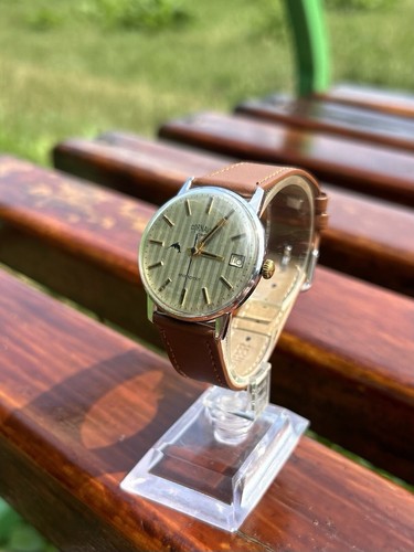 Vintage Watch Cornavin Retro Made In USSR Mechanical Soviet Wristwatch 1980s - Picture 6 of 21