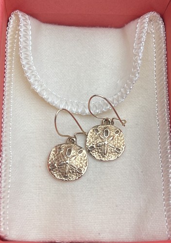 James Avery Retired 14k Yellow Gold Sand Dollar Earrings - Imagen 4 de 9