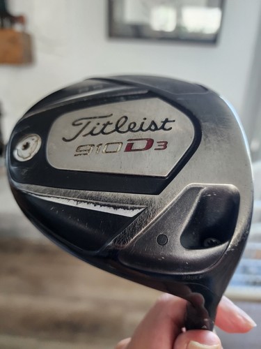 Titleist 910D3 Driver 8.5* RH 46 in Hzrdus Smoke Shaft  - Picture 2 of 7