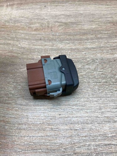 2808202  Valeo Renault Laguna  Switch Window Electric Mirror Driver - Picture 3 of 7