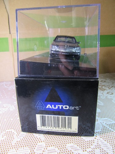 697Y AutoArt 56163 Maybach 57 SWB 2005 Grigio Metallizzato 1:43 + Scatola - Foto 6 di 16