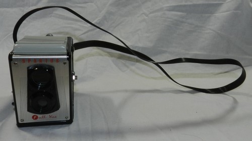 Vintage Sparus Full-Vue Twin Lens Reflex Camera - Picture 2 of 8