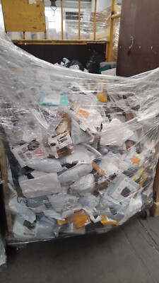 1000 Packete DHL / DPD / GLS und Hermes unzustellbar / Retouren
