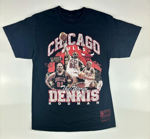 Chicago Bulls T Shirt Mens M Black NBA Dennis Rodman Hardwood Classics The Worm