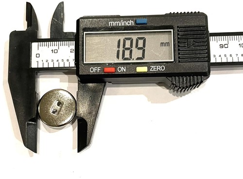 Silver Round 2 Hole Flat Shiny Metal  Centre Buttons 17mm 6pcs - Picture 2 of 5