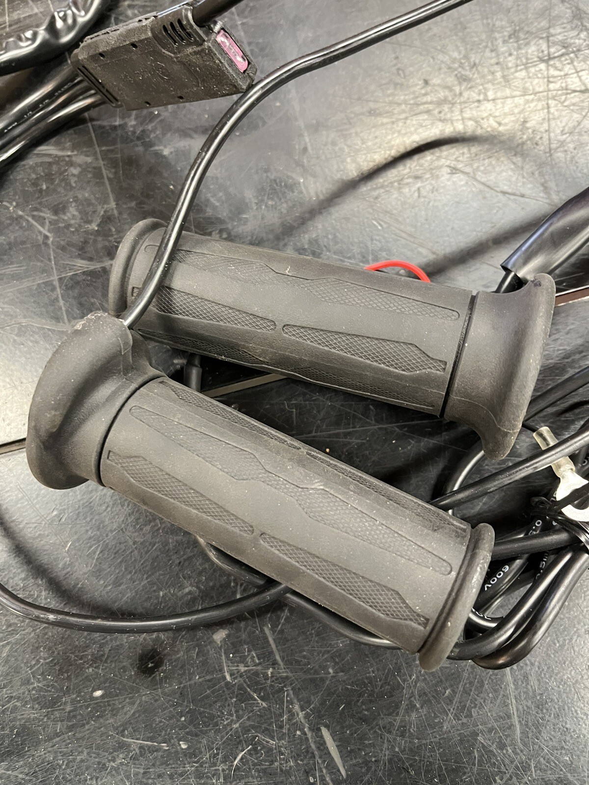 Koso Apollo Heated Grips Black 7/8” Handlebar Twist Throttle eBay