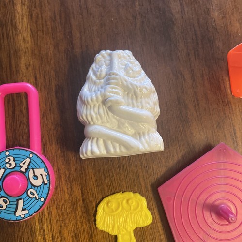 Vintage Cereal Box Toy Lot. Some Used & Some Unused Items - Picture 9 of 24