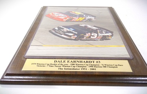 Dale Earnhardt In Memory Of Wall Plaque "The Intimidator" Shown Racing The Kid - Picture 3 of 3