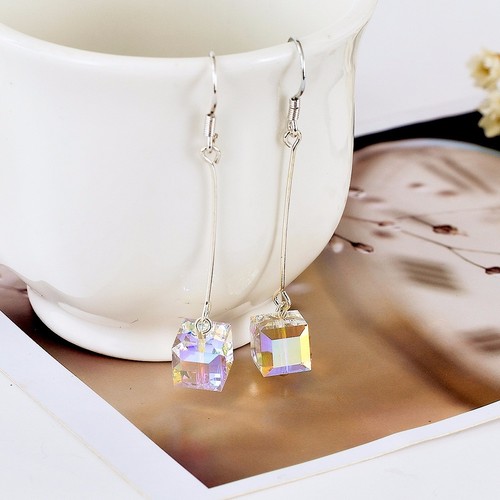 925 Sterling Silver Genuine Swarovski Elements Crystal Cube Dangle Drop Earrings - Picture 2 of 6