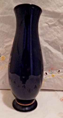 COBALT BLUE ORIENTAL PHEASANTS VASE 8 1/4" - Imagen 3 de 6