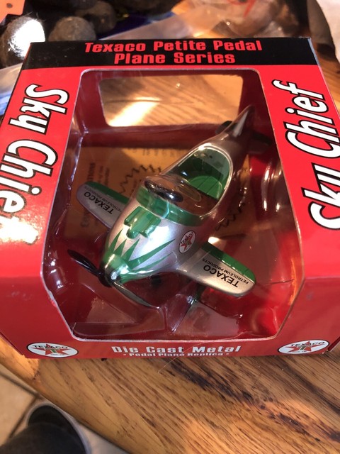 sky king pedal plane