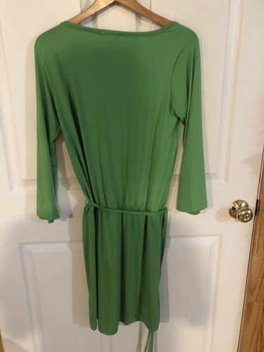Mudpie Green Dress Size L knit vneck belted knee length 131993 - Picture 2 of 10