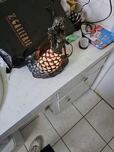 Stained Glass Mermaid Lamp - Picture 3 of 4