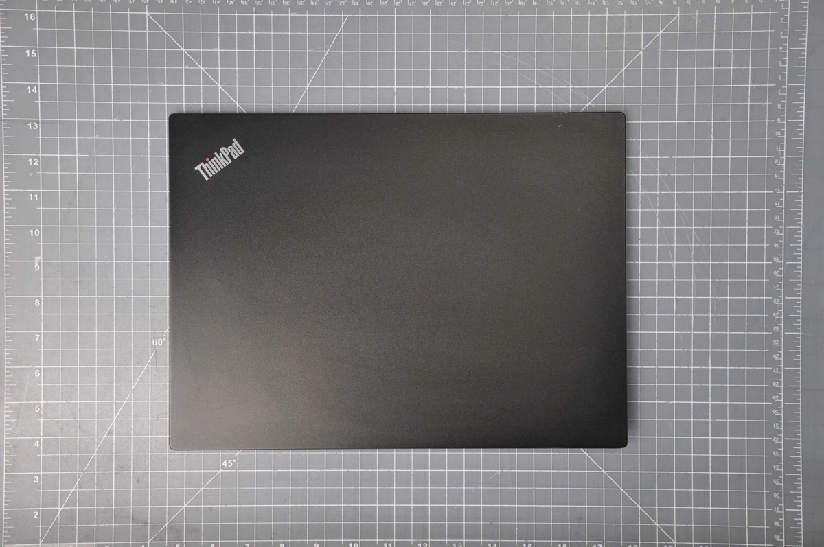Lenovo ThinkCentre neo 50s Gen 4 (12JH001FFR) - PC de bureau