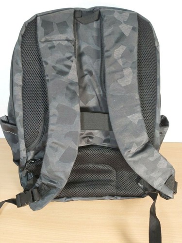 RUK BUG Baby Changing Bag Backpack Black Camo Travel Bag with Mat Unisex BNWT - Picture 6 of 19