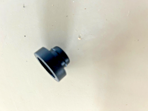 YAMAHA GOLF CART FUEL LINE GROMMET J10-21773-00 - Picture 2 of 3