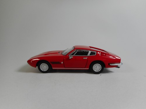Minichamps 1:87 1969 Maserati Ghibli Coupe Red Finished Model - Picture 2 of 5
